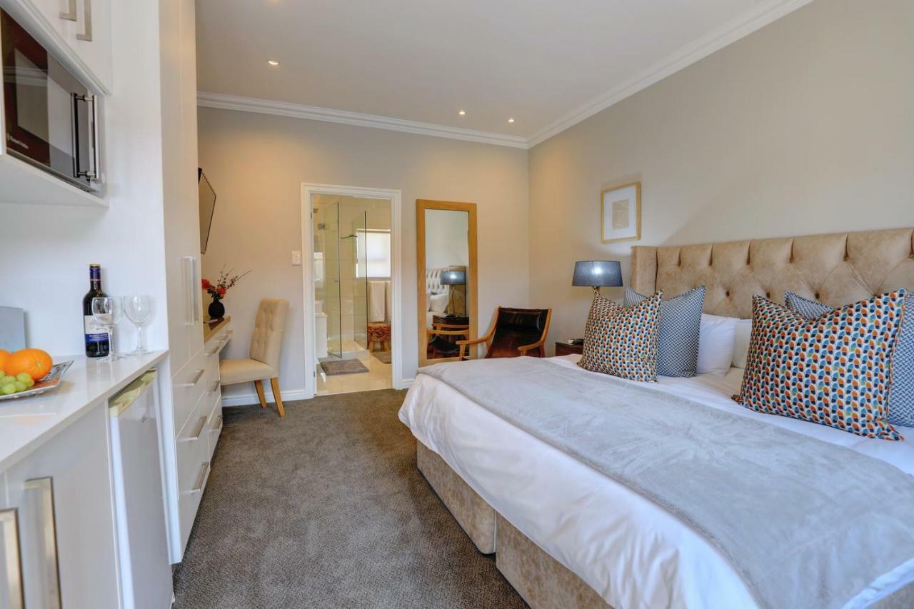 Bay Lodge On The Beach Mossel Bay Exterior photo