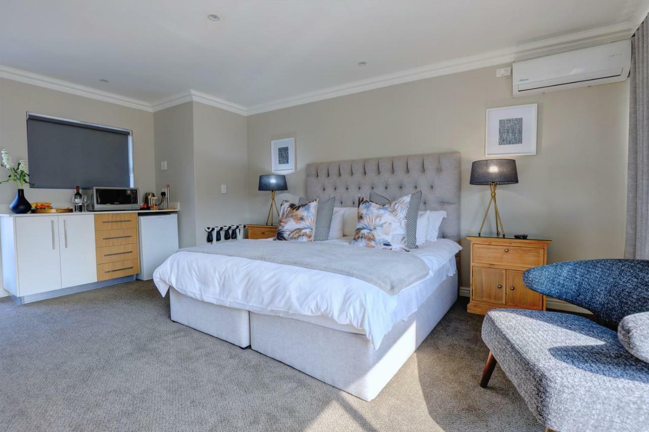 Bay Lodge On The Beach Mossel Bay Exterior photo